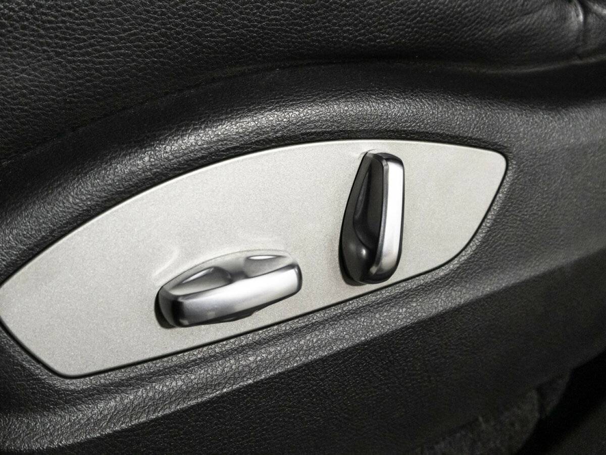 Porsche Cayenne с пробегом — 2011 год. Фото: #17