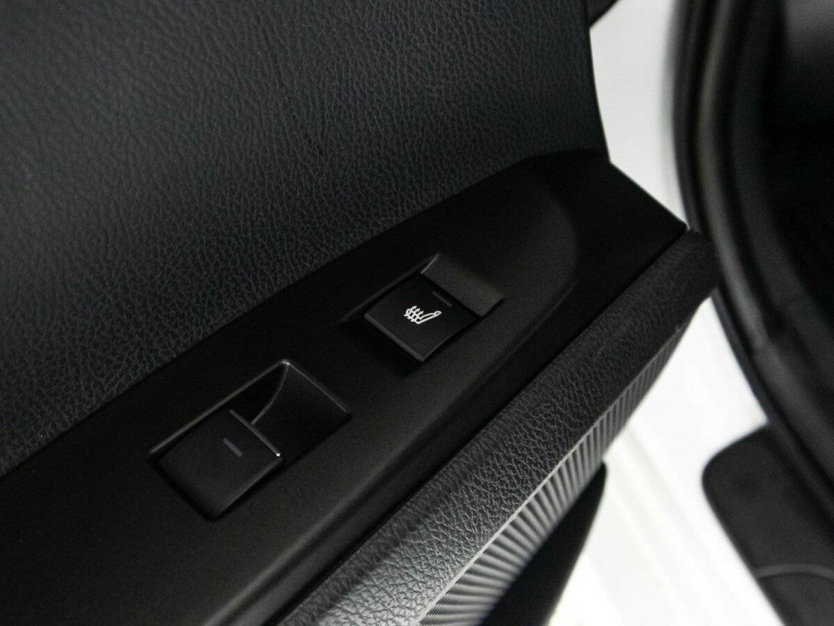 Toyota Camry с пробегом — 2021 год. Фото: #18