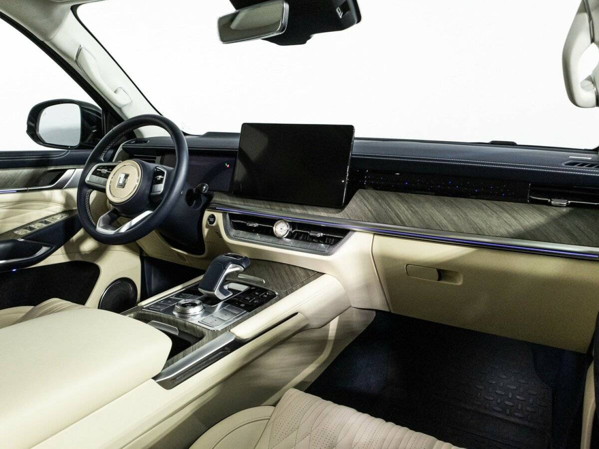 Tank 500 с пробегом — 2023 год. Фото: #8