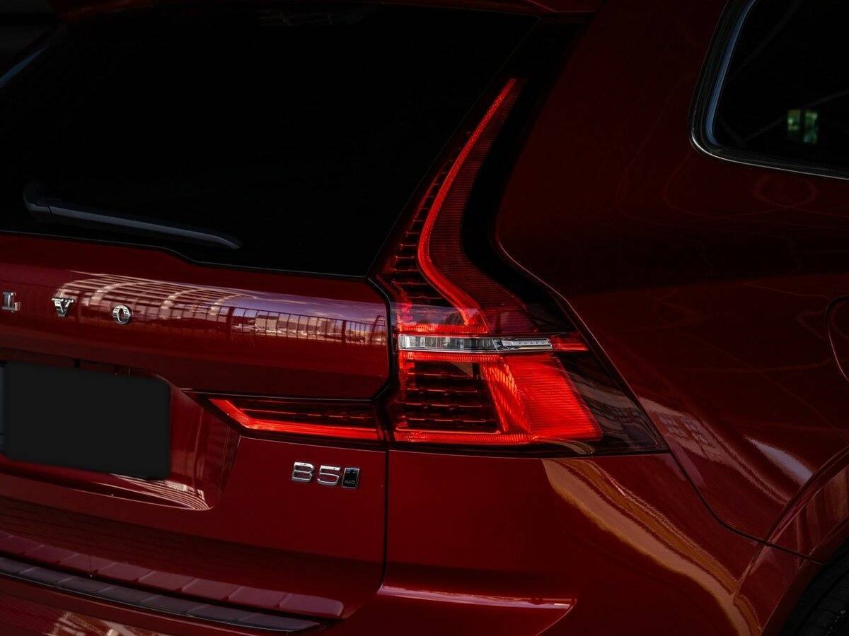 Volvo XC60 с пробегом — 2021 год. Фото: #9