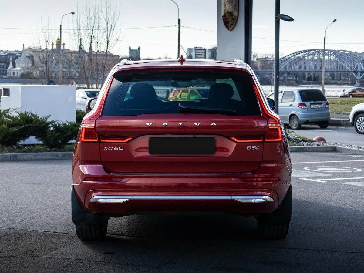 Volvo XC60 с пробегом — 2021 год. Фото: #11