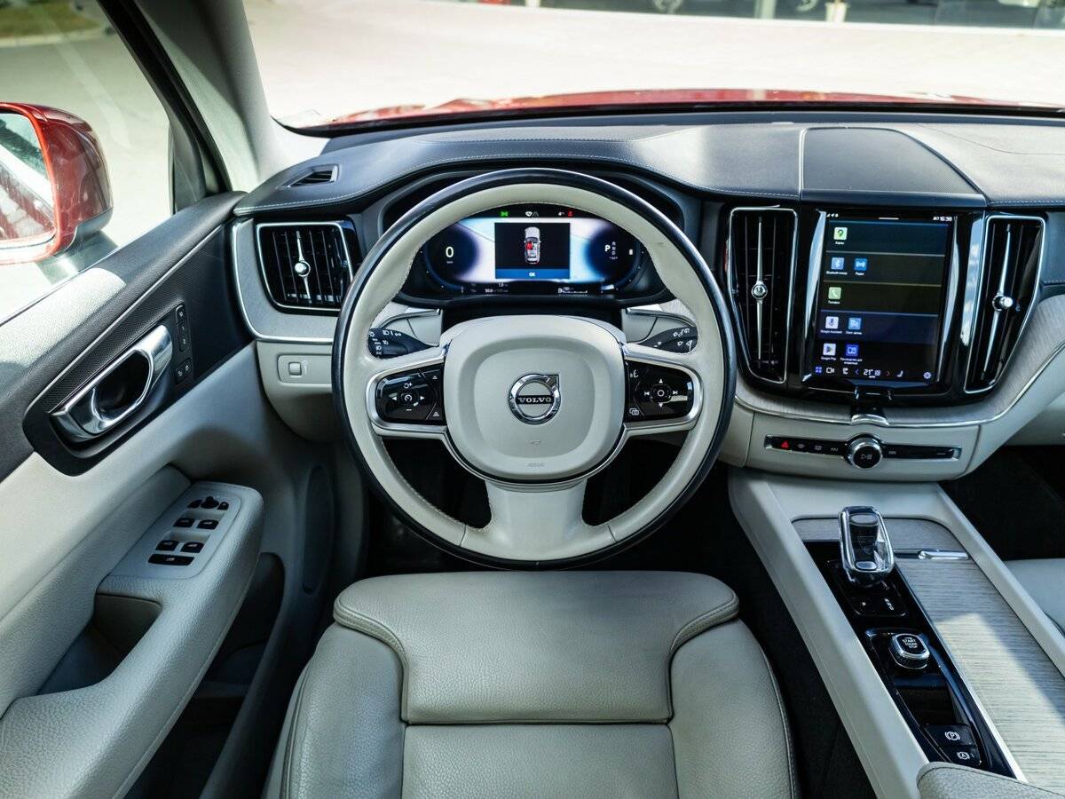 Volvo XC60 с пробегом — 2021 год. Фото: #18