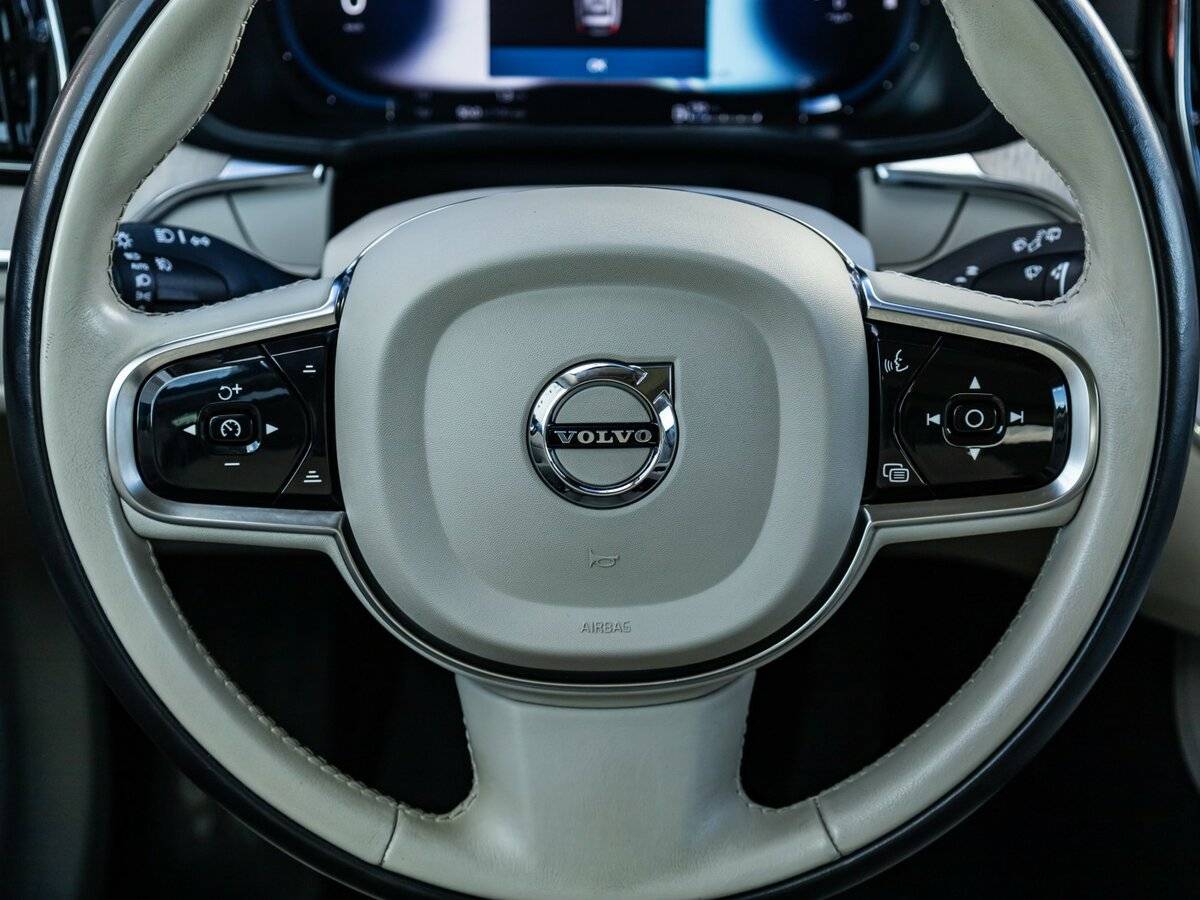 Volvo XC60 с пробегом — 2021 год. Фото: #19