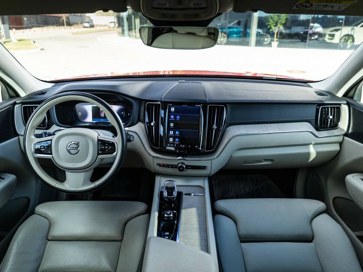 Volvo XC60 с пробегом — 2021 год. Фото: #22