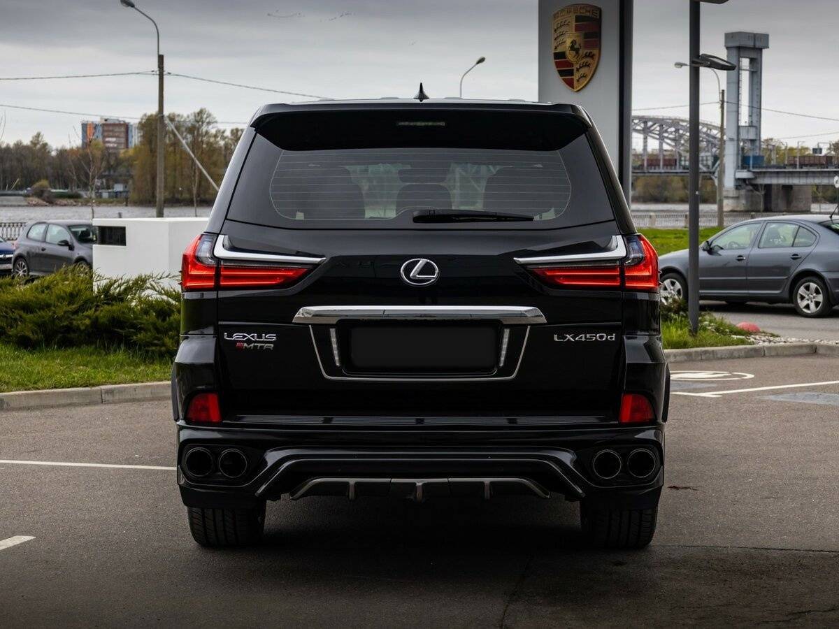Lexus LX с пробегом — 2018 год. Фото: #7