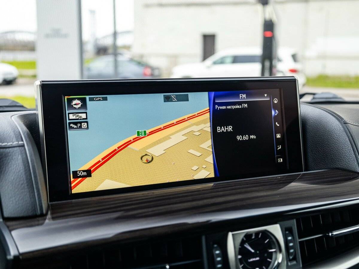 Lexus LX с пробегом — 2018 год. Фото: #19