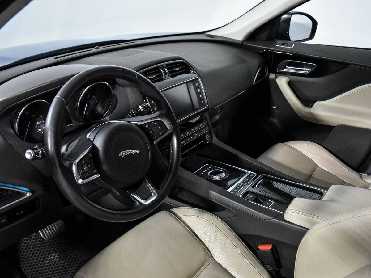 Jaguar F-Pace с пробегом — 2018 год. Фото: #6