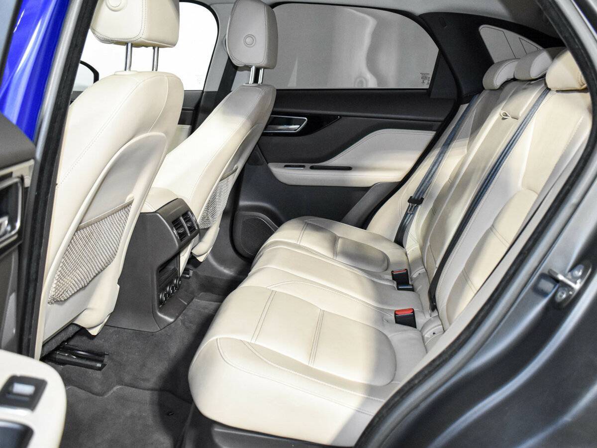 Jaguar F-Pace с пробегом — 2018 год. Фото: #8