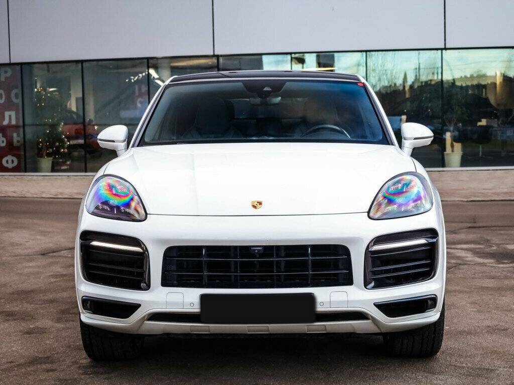 Porsche Cayenne с пробегом — 2020 год. Фото: #2