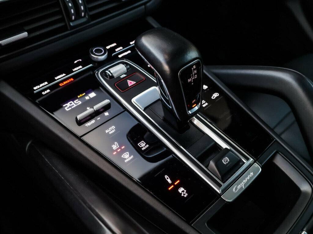 Porsche Cayenne с пробегом — 2020 год. Фото: #17