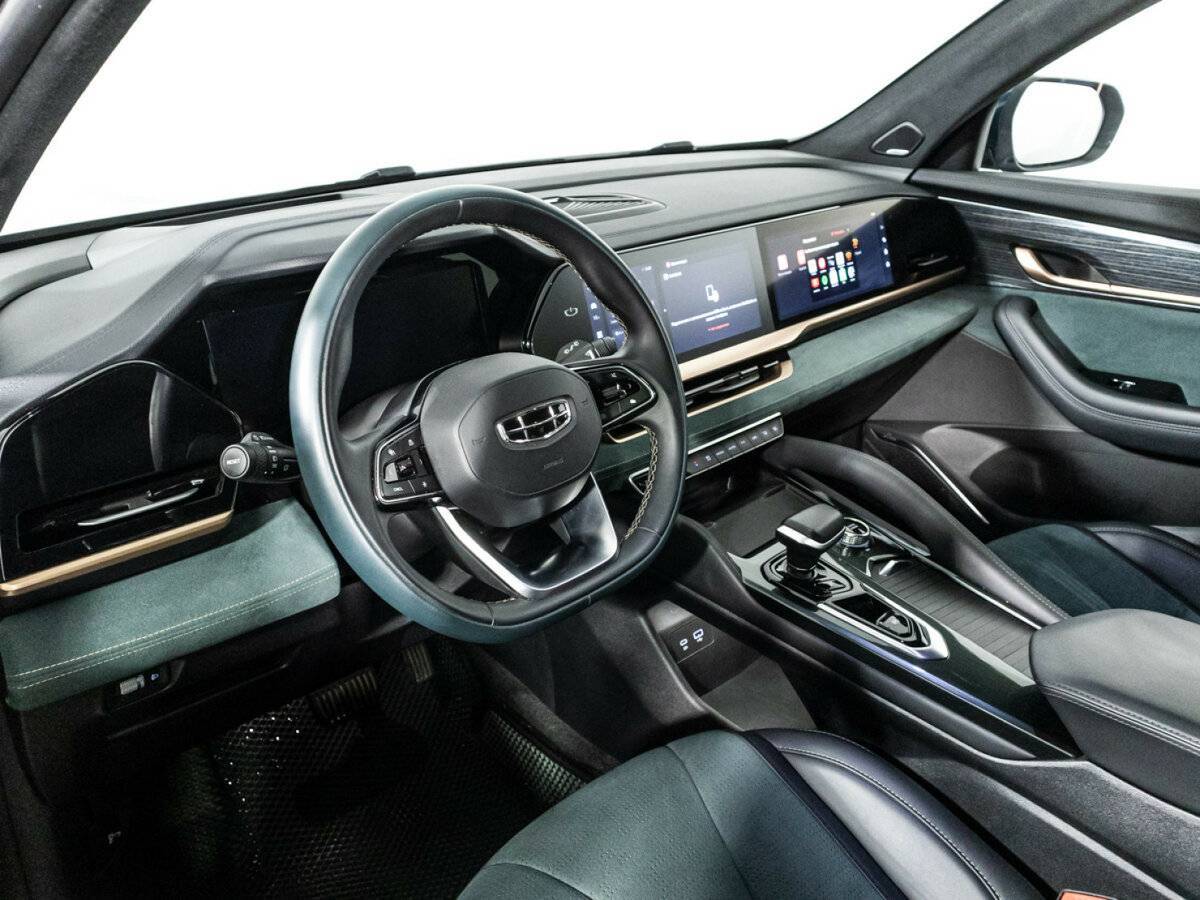 Geely Monjaro с пробегом — 2023 год. Фото: #10