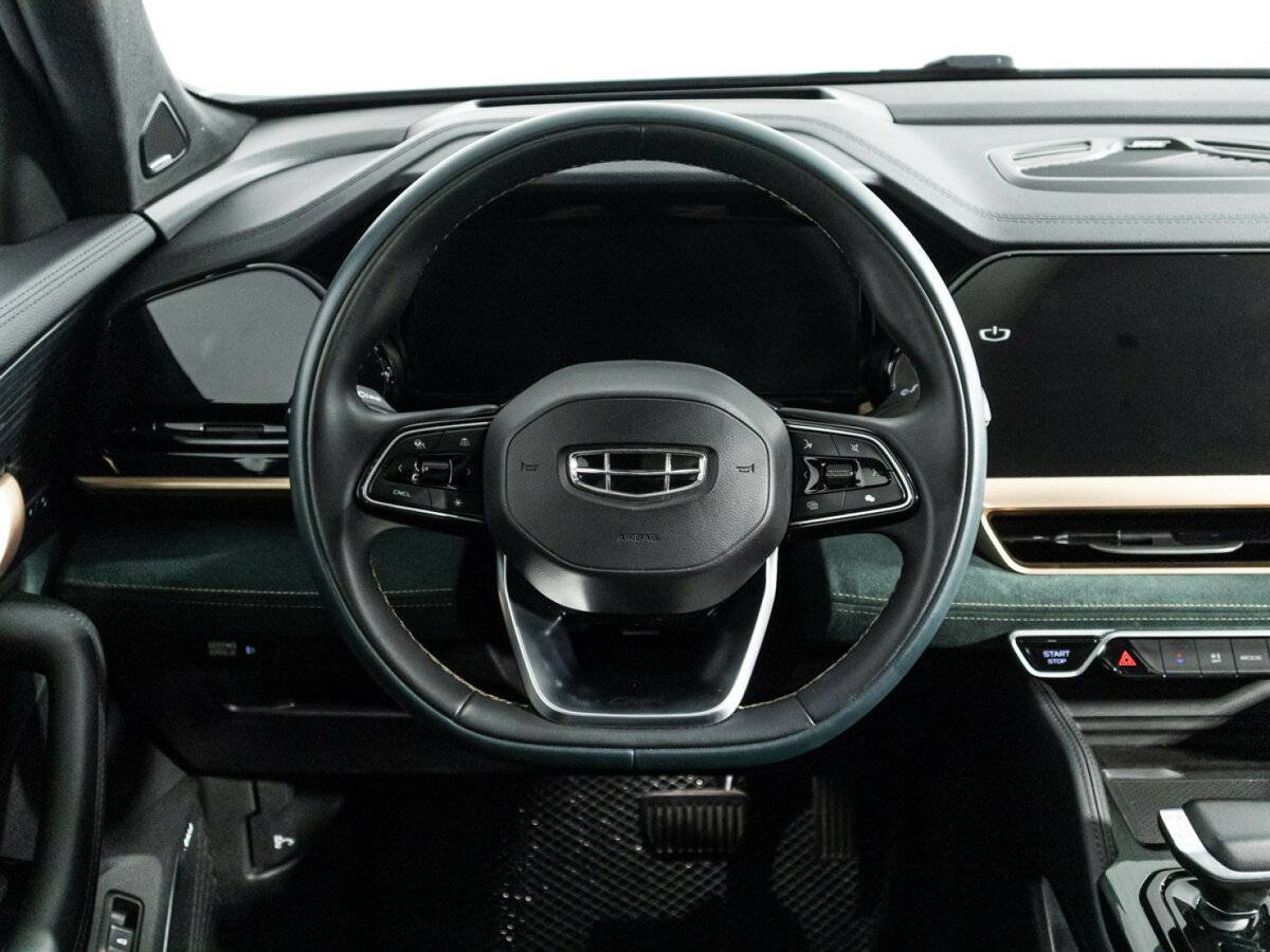 Geely Monjaro с пробегом — 2023 год. Фото: #25