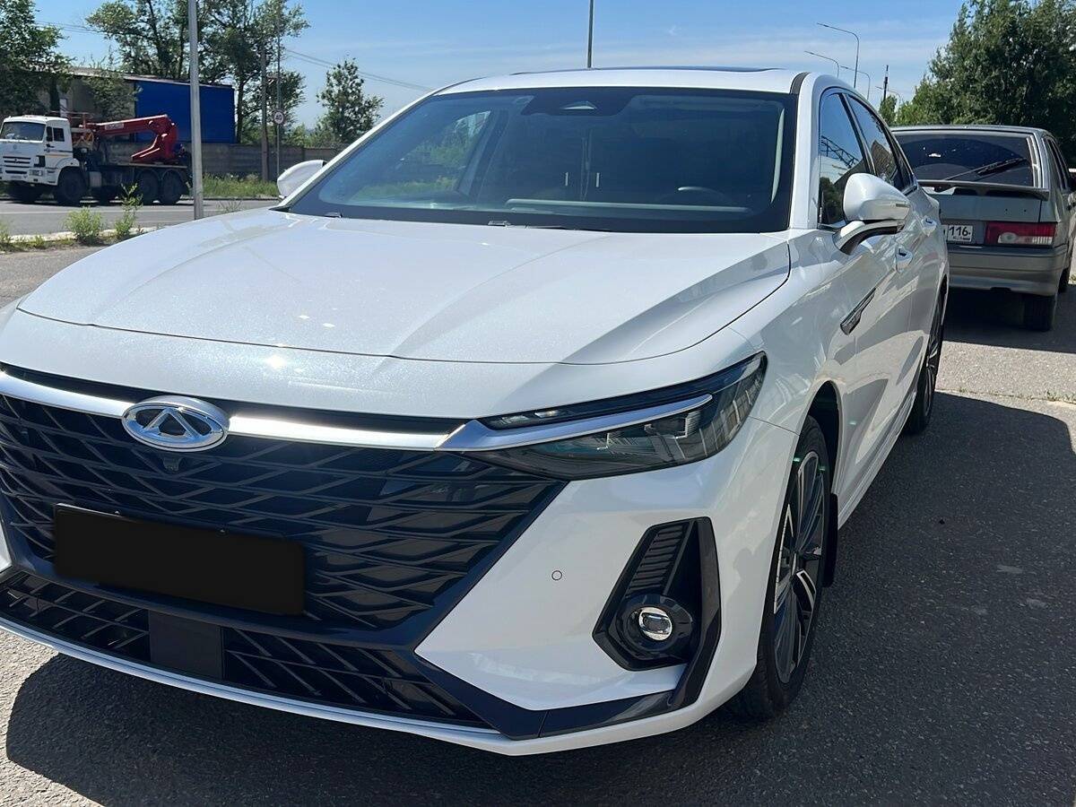 Chery Arrizo 8 с пробегом — 2023 год. Фото: #1