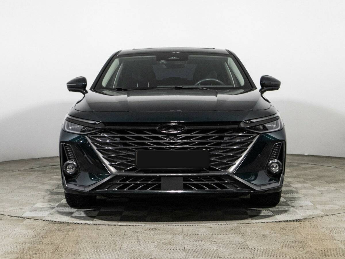 Chery Arrizo 8 с пробегом — 2023 год. Фото: #1