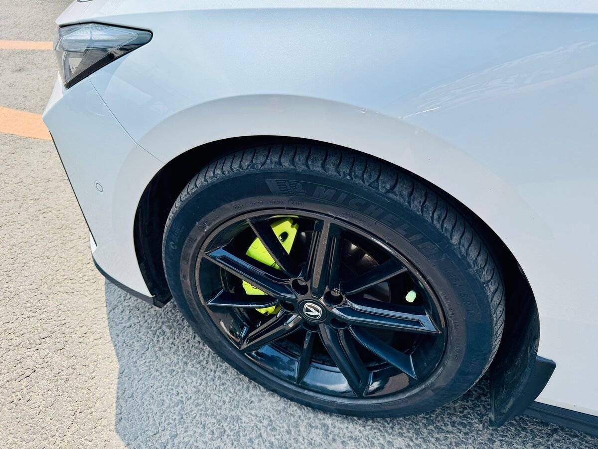 Changan UNI-V с пробегом — 2023 год. Фото: #9