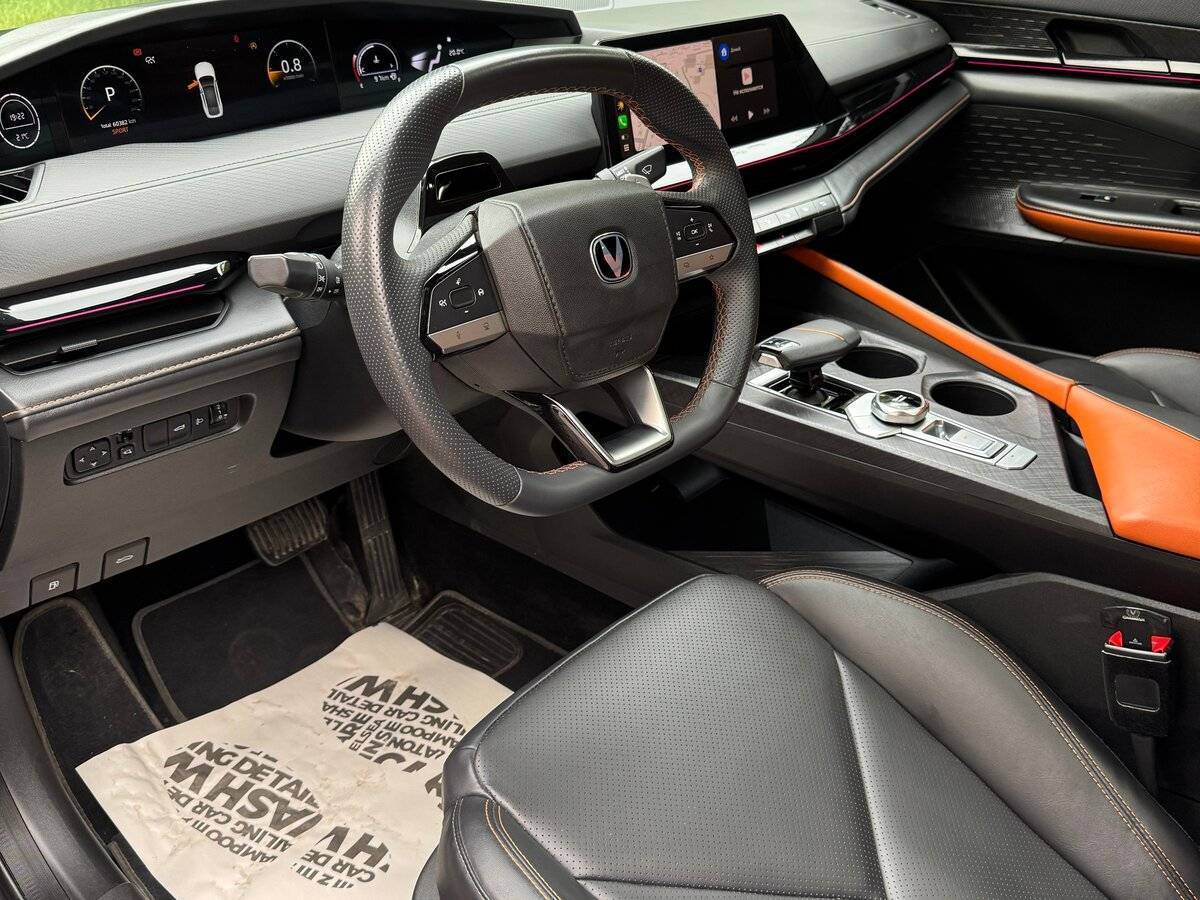 Changan UNI-V с пробегом — 2022 год. Фото: #11