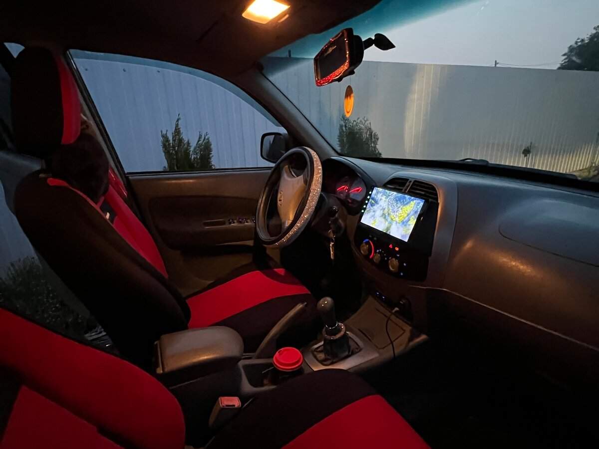 Chery Tiggo (T11) с пробегом — 2010 год. Фото: #4