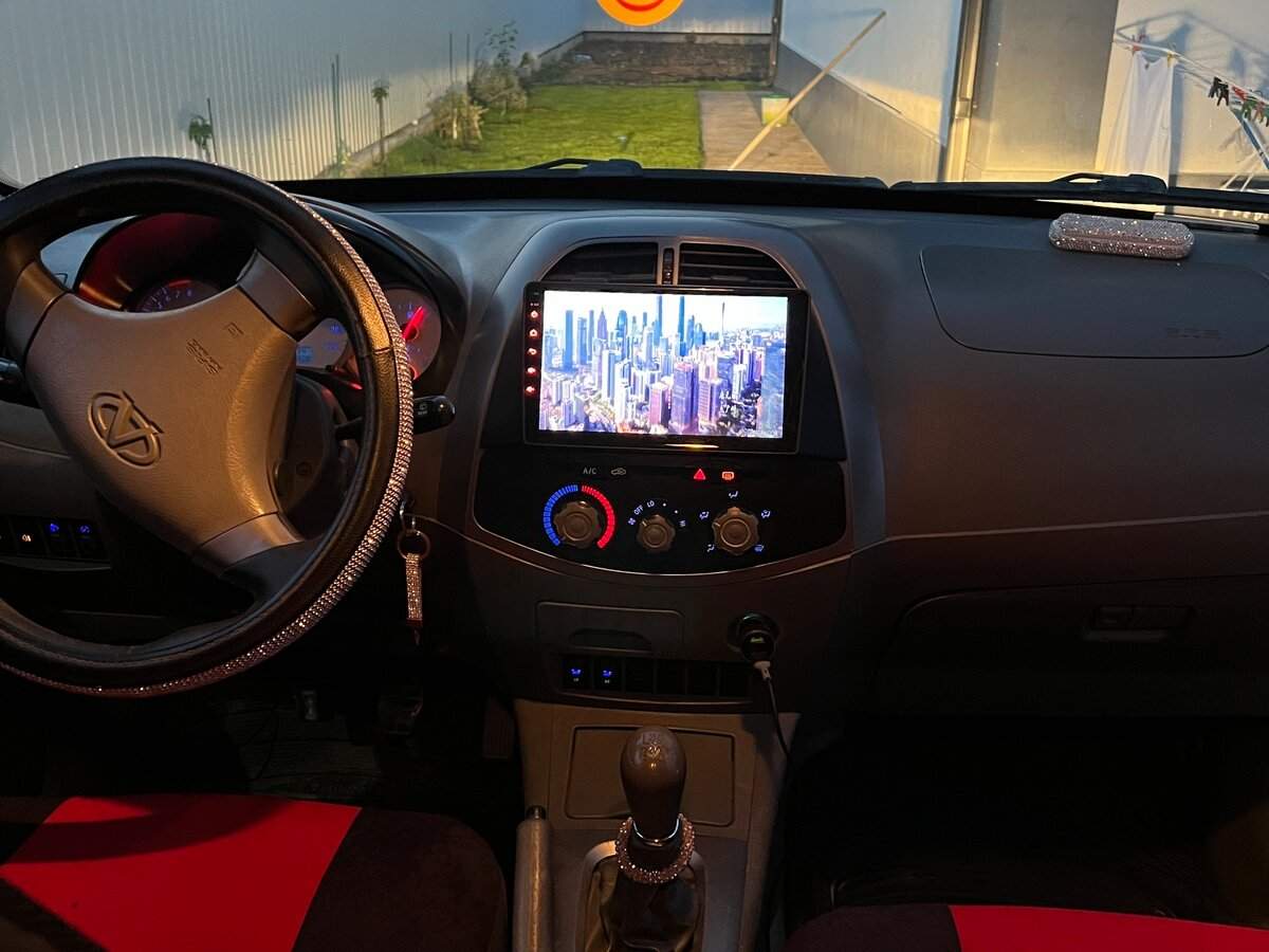 Chery Tiggo (T11) с пробегом — 2010 год. Фото: #5