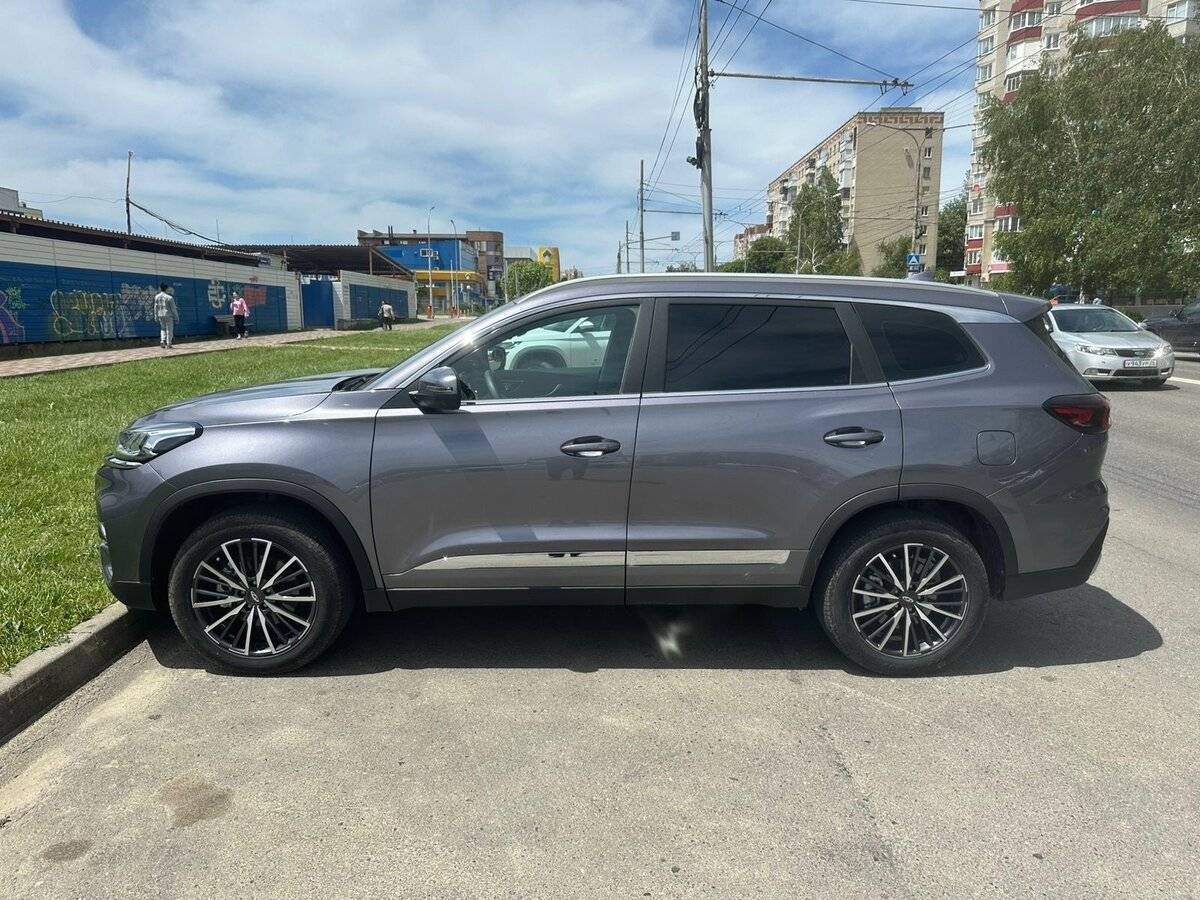 Chery Tiggo 8 с пробегом — 2023 год. Фото: #3