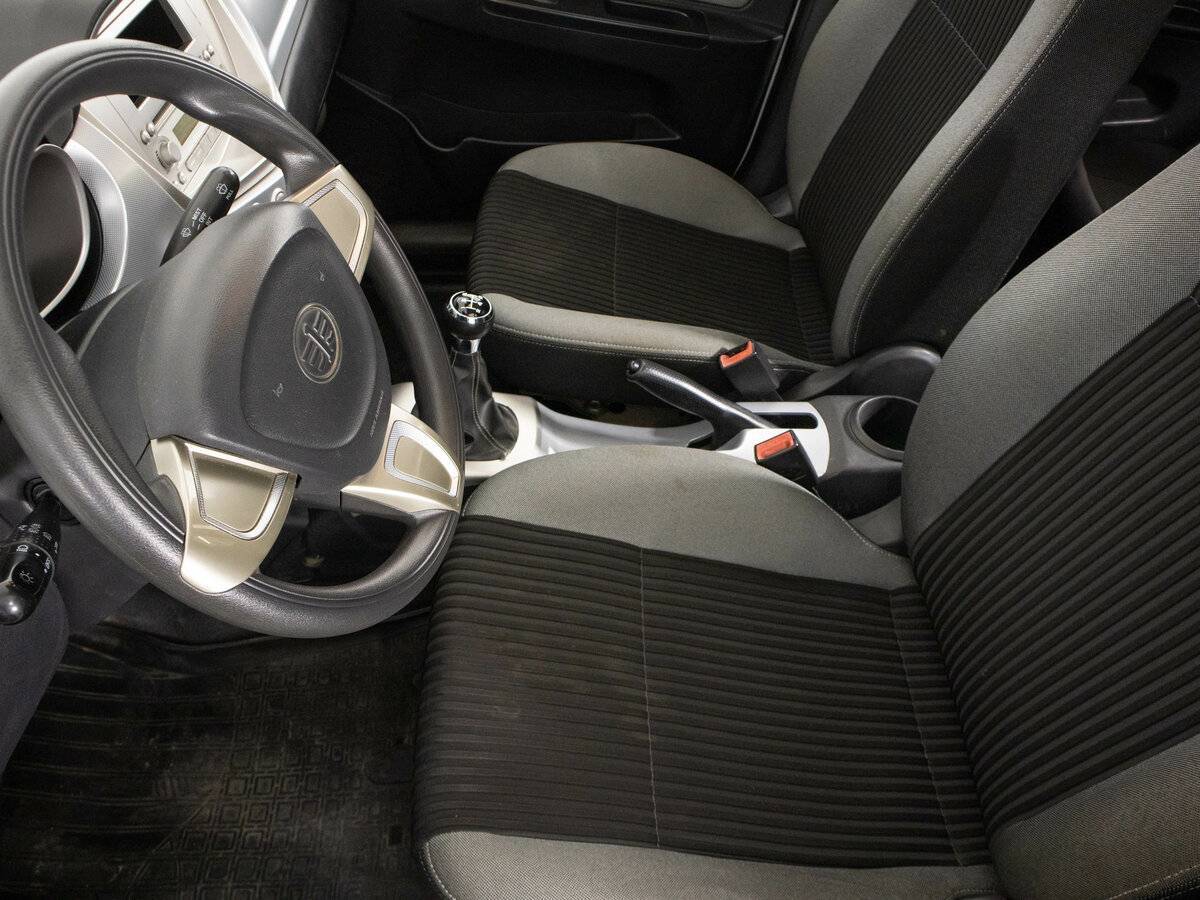 FAW Oley с пробегом — 2014 год. Фото: #6