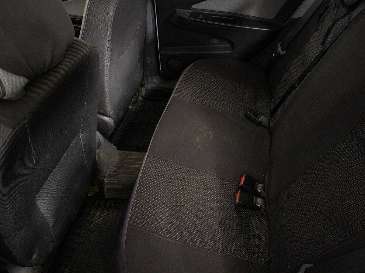 FAW Oley с пробегом — 2014 год. Фото: #7