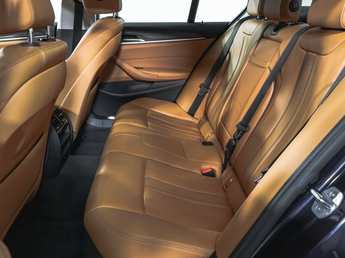 BMW 5 серии с пробегом — 2018 год. Фото: #9