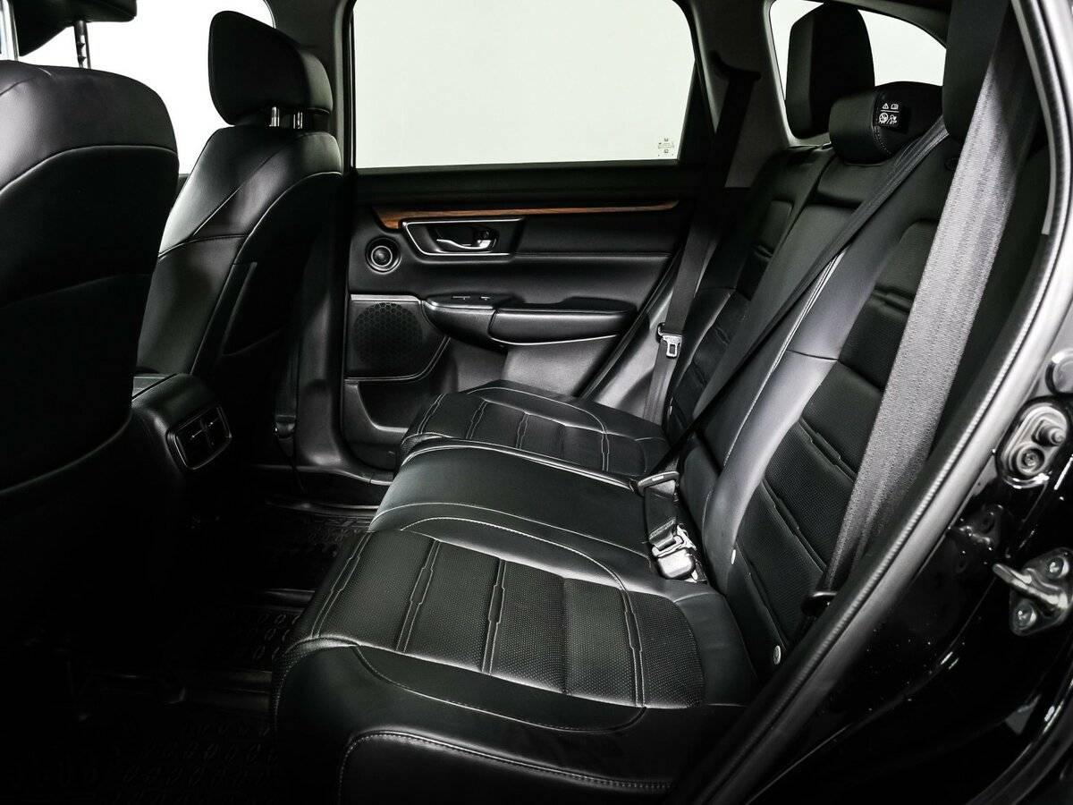 Honda CR-V с пробегом — 2018 год. Фото: #11
