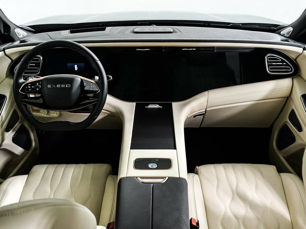 EXEED VX с пробегом — 2023 год. Фото: #10