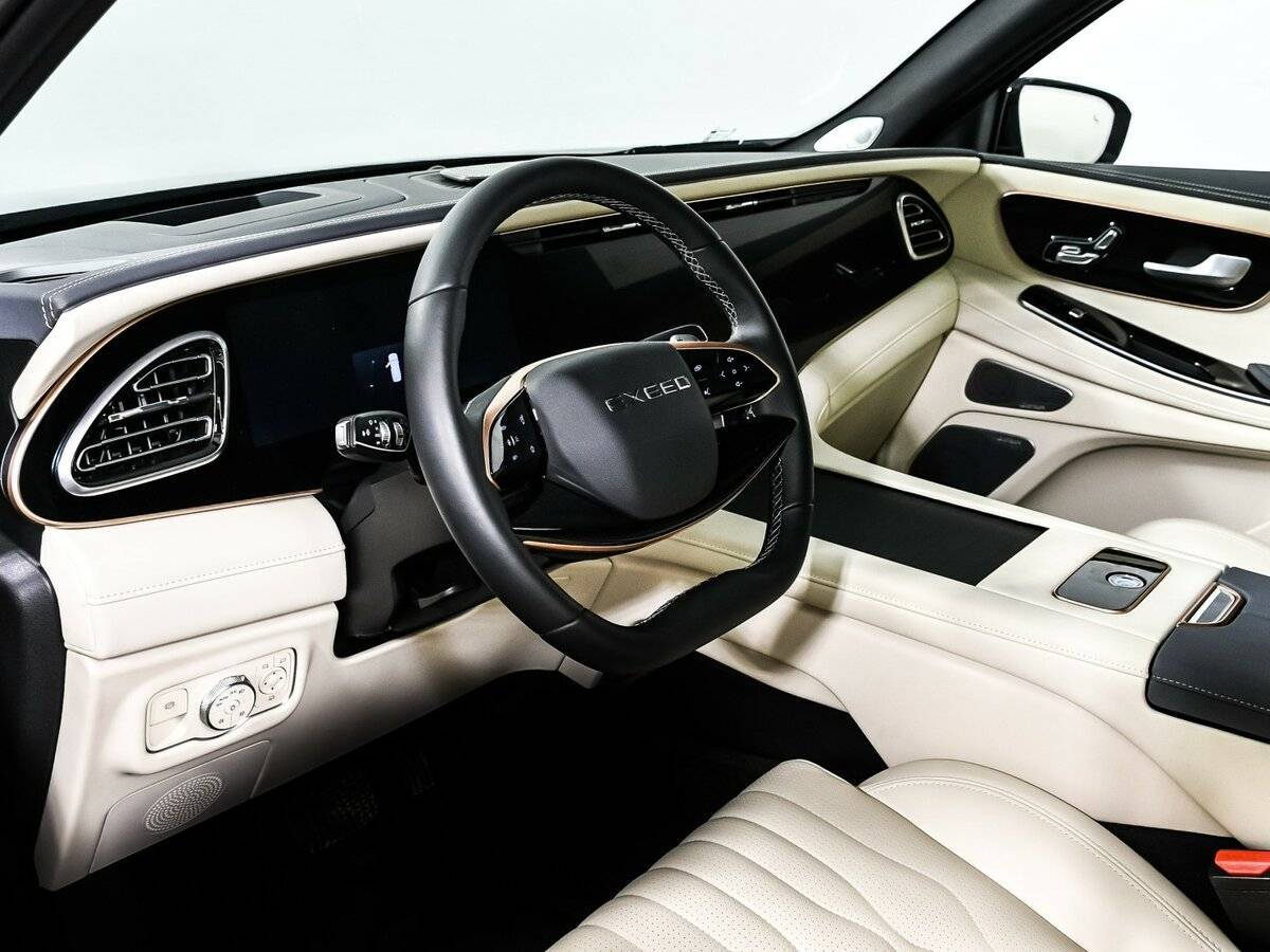 EXEED VX с пробегом — 2023 год. Фото: #12