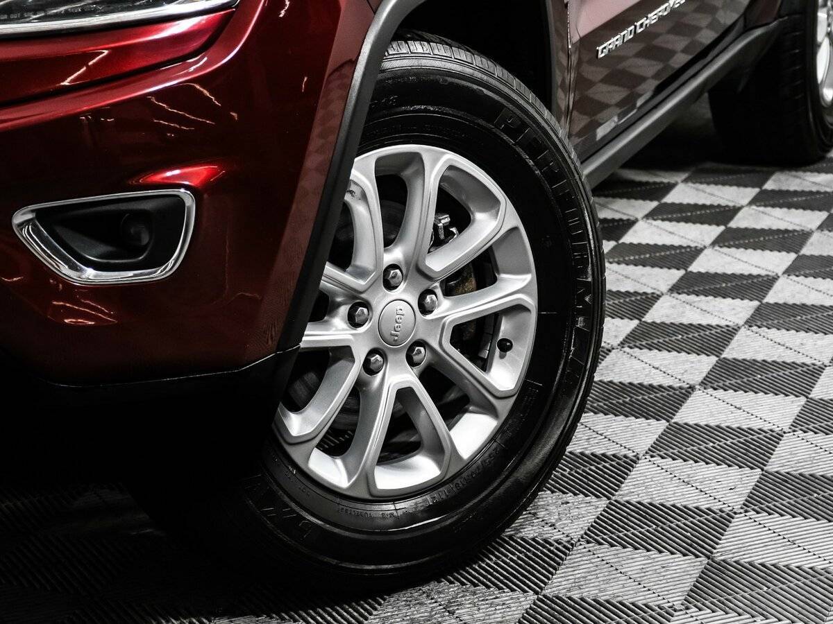Jeep Grand Cherokee с пробегом — 2016 год. Фото: #13