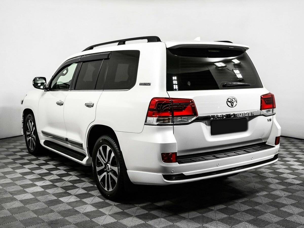 Toyota Land Cruiser с пробегом — 2019 год. Фото: #6