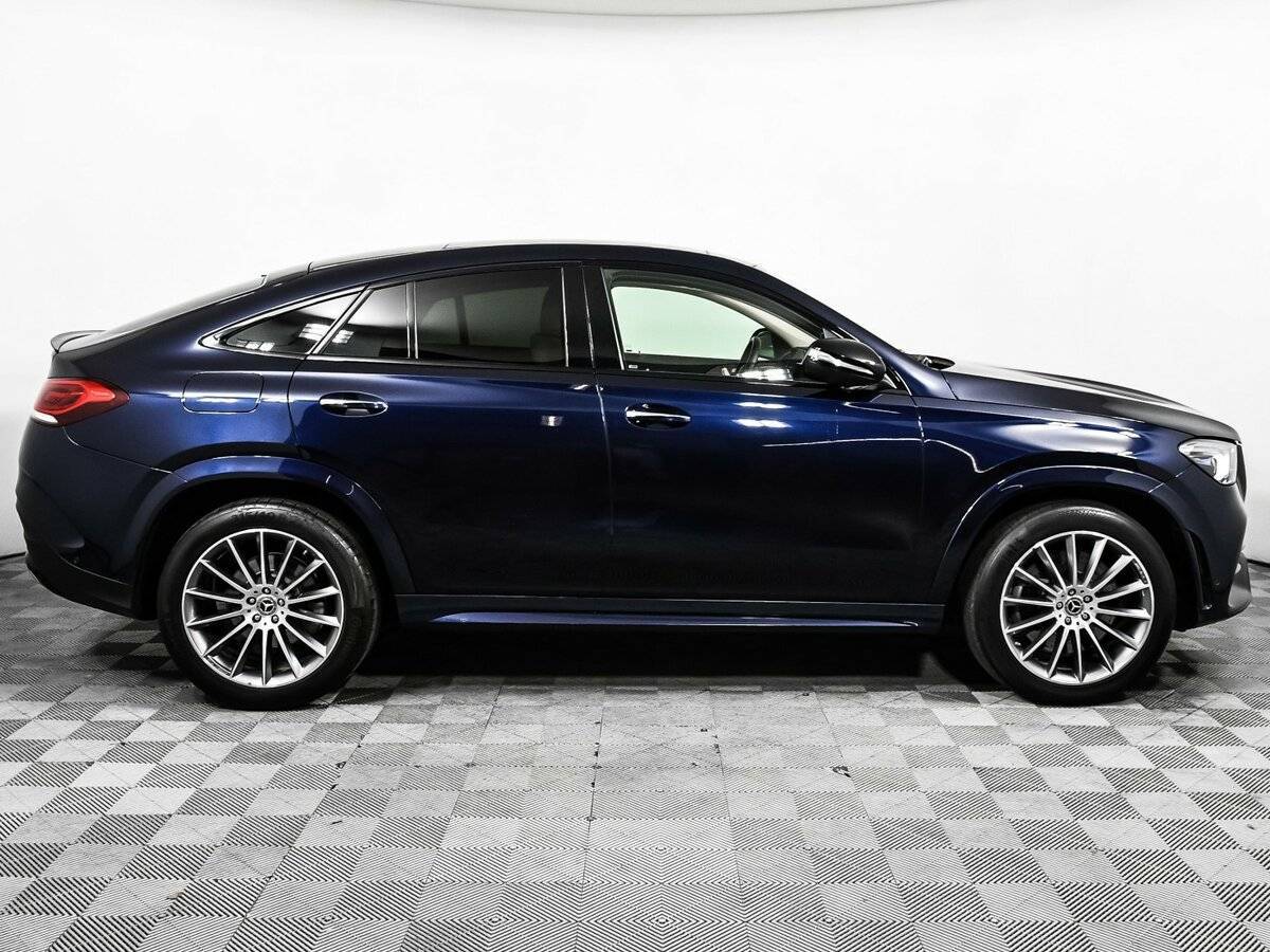 Mercedes-Benz GLE Coupe с пробегом — 2023 год. Фото: #3