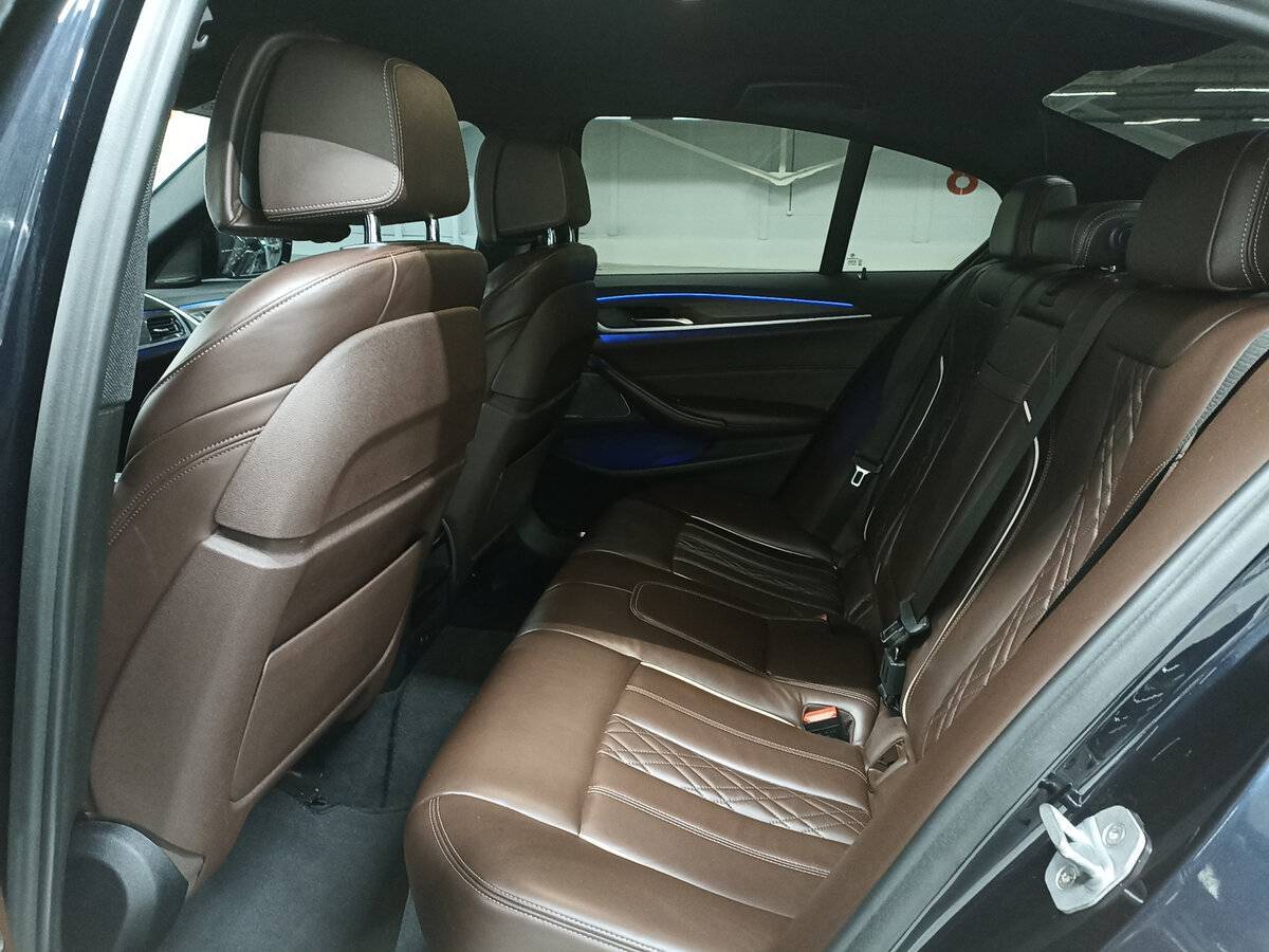 BMW 5 серии с пробегом — 2017 год. Фото: #11