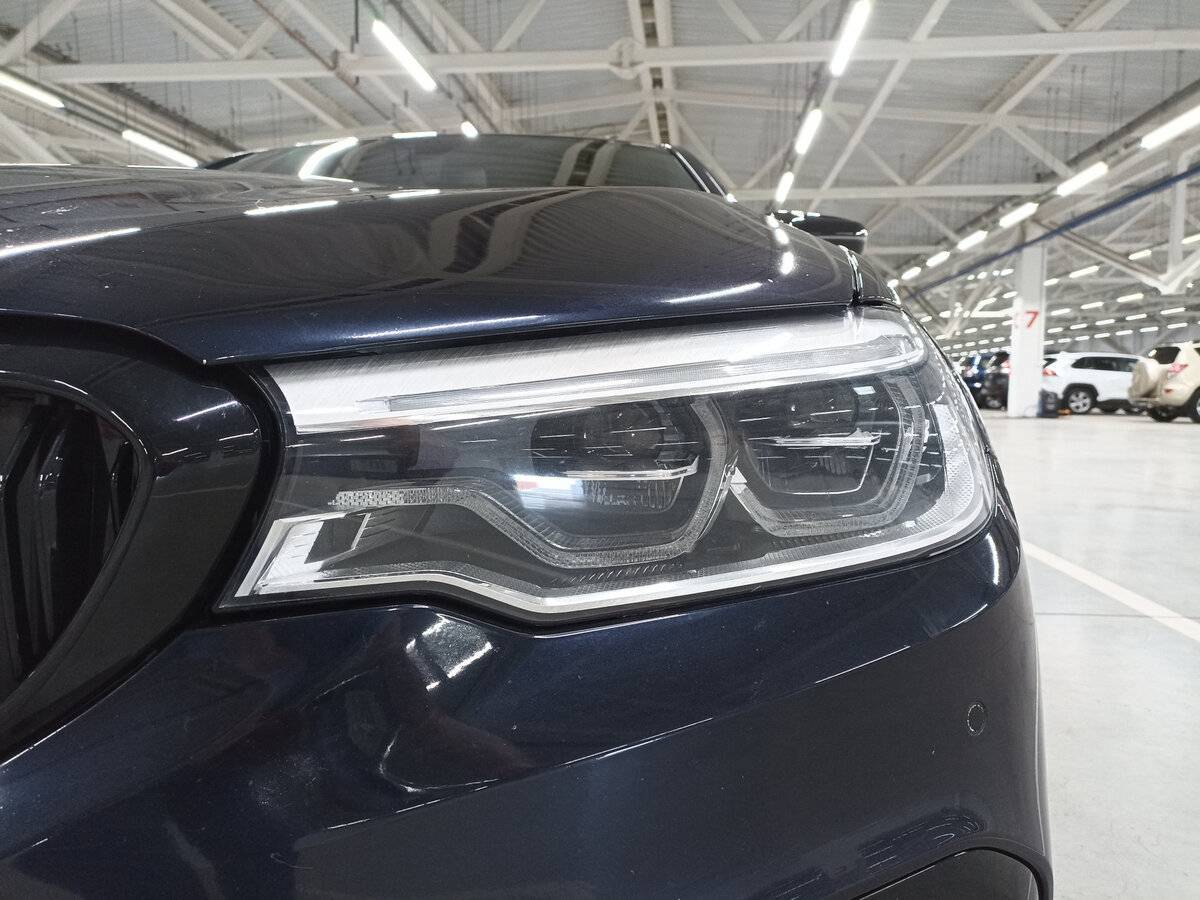BMW 5 серии с пробегом — 2017 год. Фото: #16