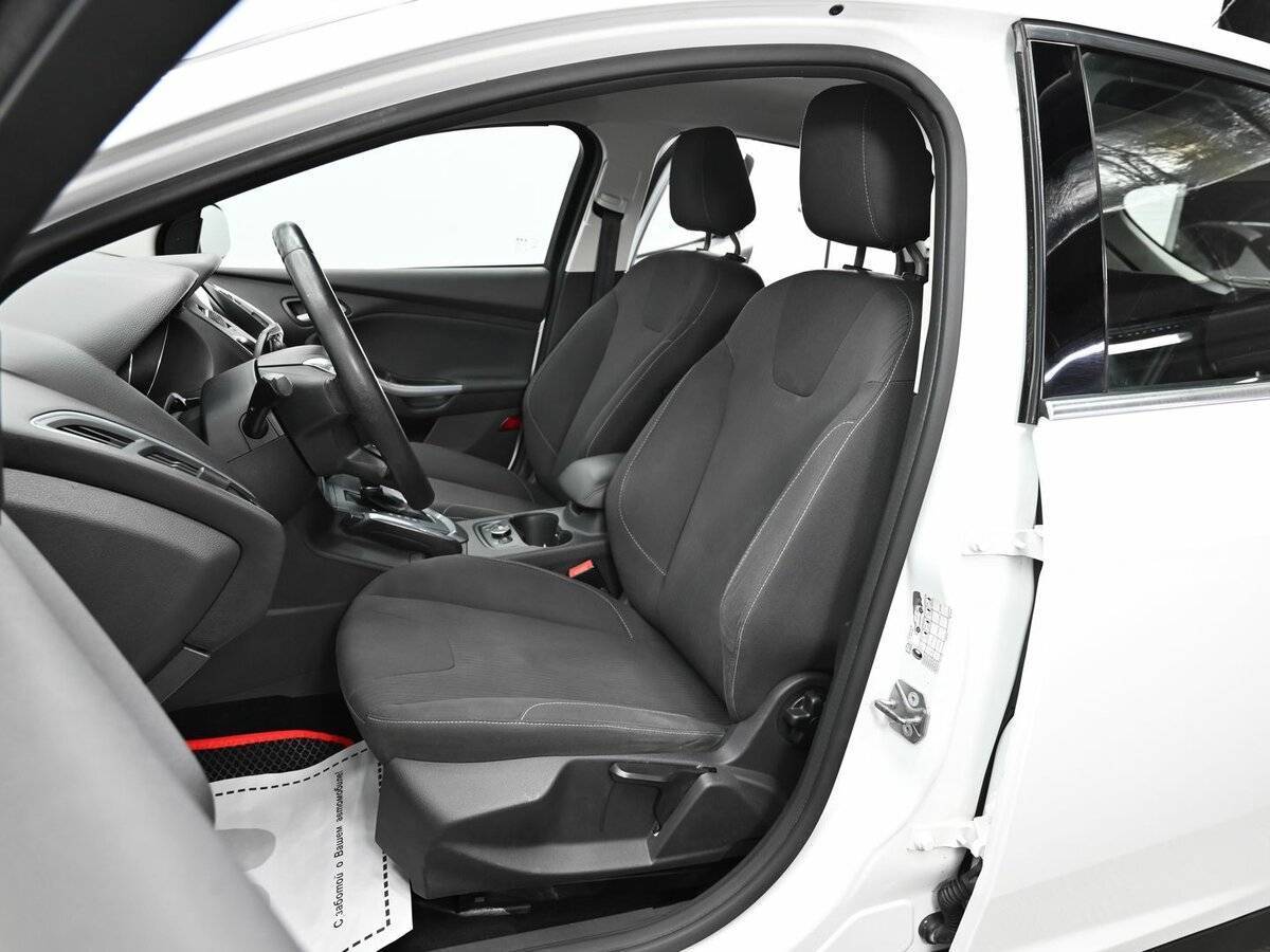 Ford Focus с пробегом — 2011 год. Фото: #5