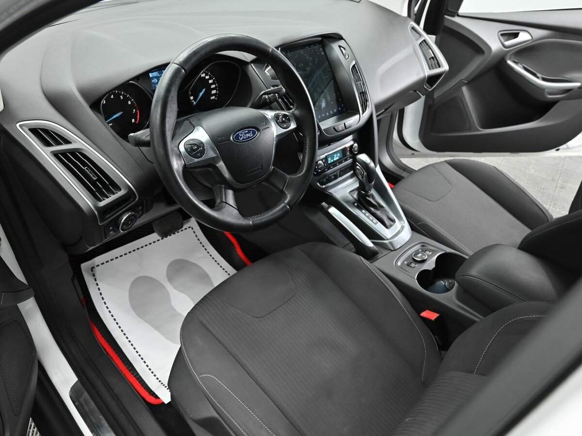 Ford Focus с пробегом — 2011 год. Фото: #7