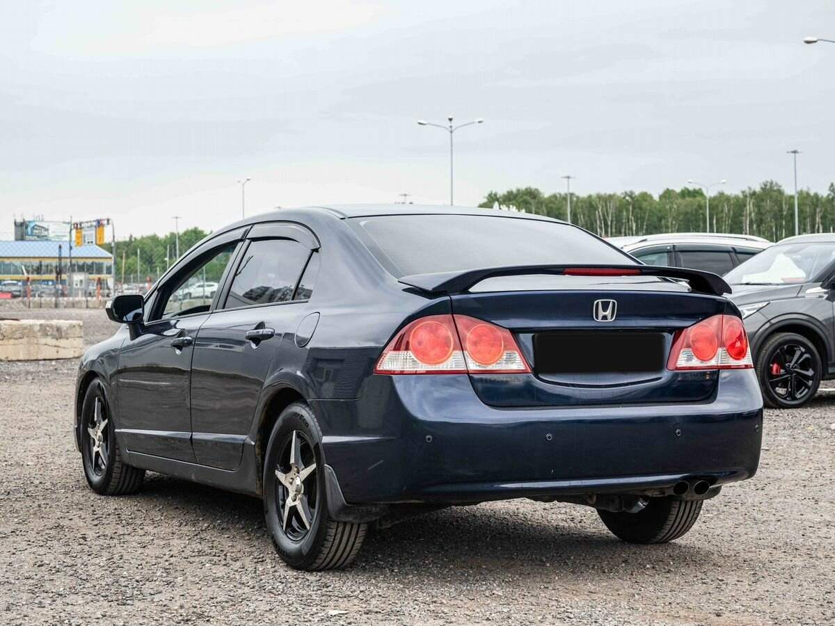 Honda Civic с пробегом — 2006 год. Фото: #3