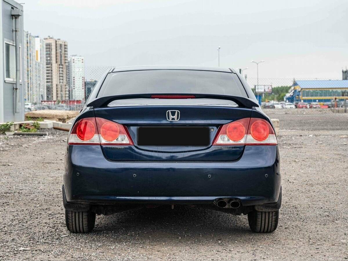 Honda Civic с пробегом — 2006 год. Фото: #4