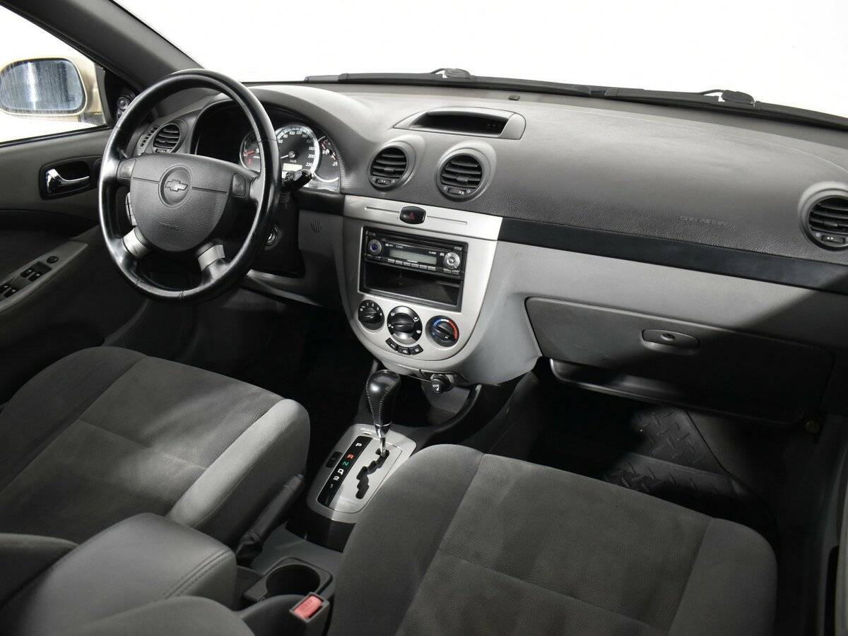 Chevrolet Lacetti с пробегом — 2007 год. Фото: #8