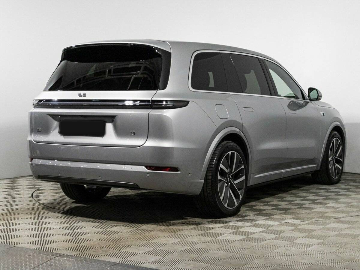 LiXiang L9 с пробегом — 2023 год. Фото: #4