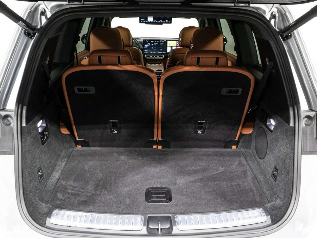 LiXiang L9 с пробегом — 2023 год. Фото: #14