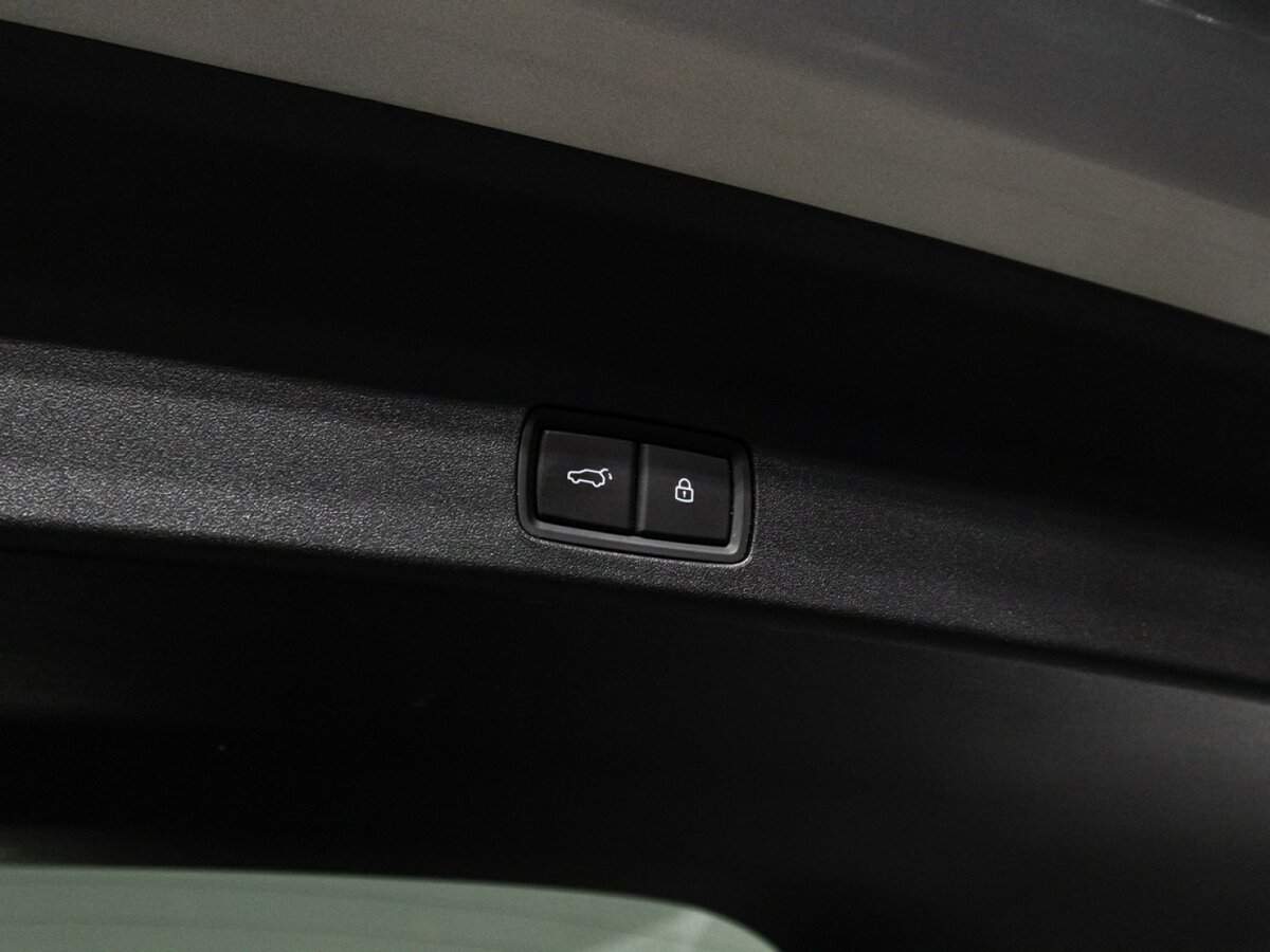 LiXiang L9 с пробегом — 2023 год. Фото: #15