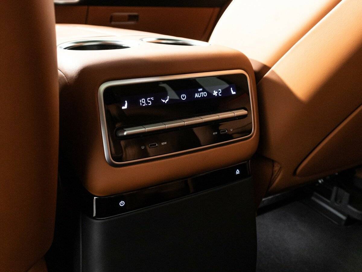 LiXiang L9 с пробегом — 2023 год. Фото: #20