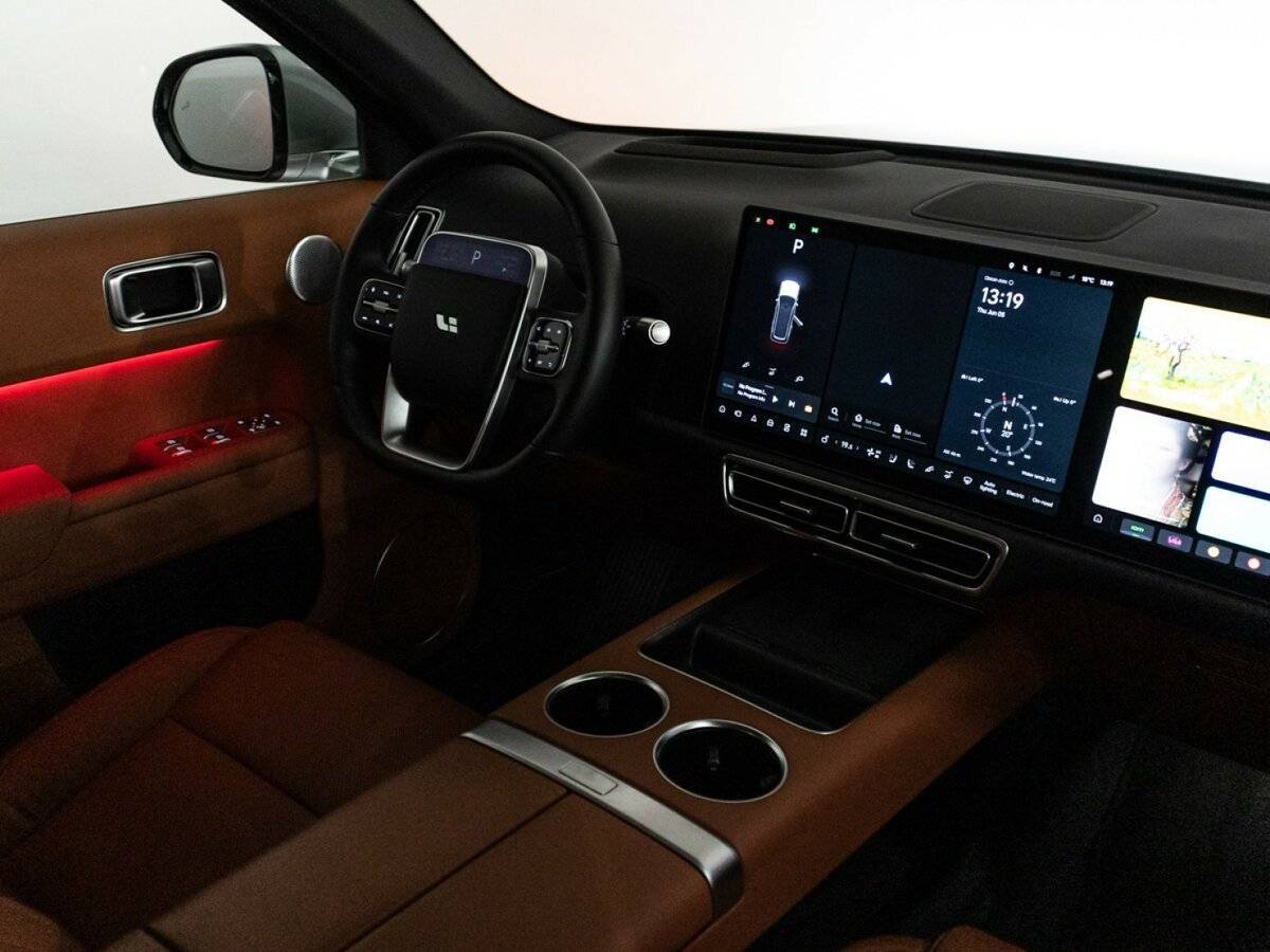 LiXiang L9 с пробегом — 2023 год. Фото: #33