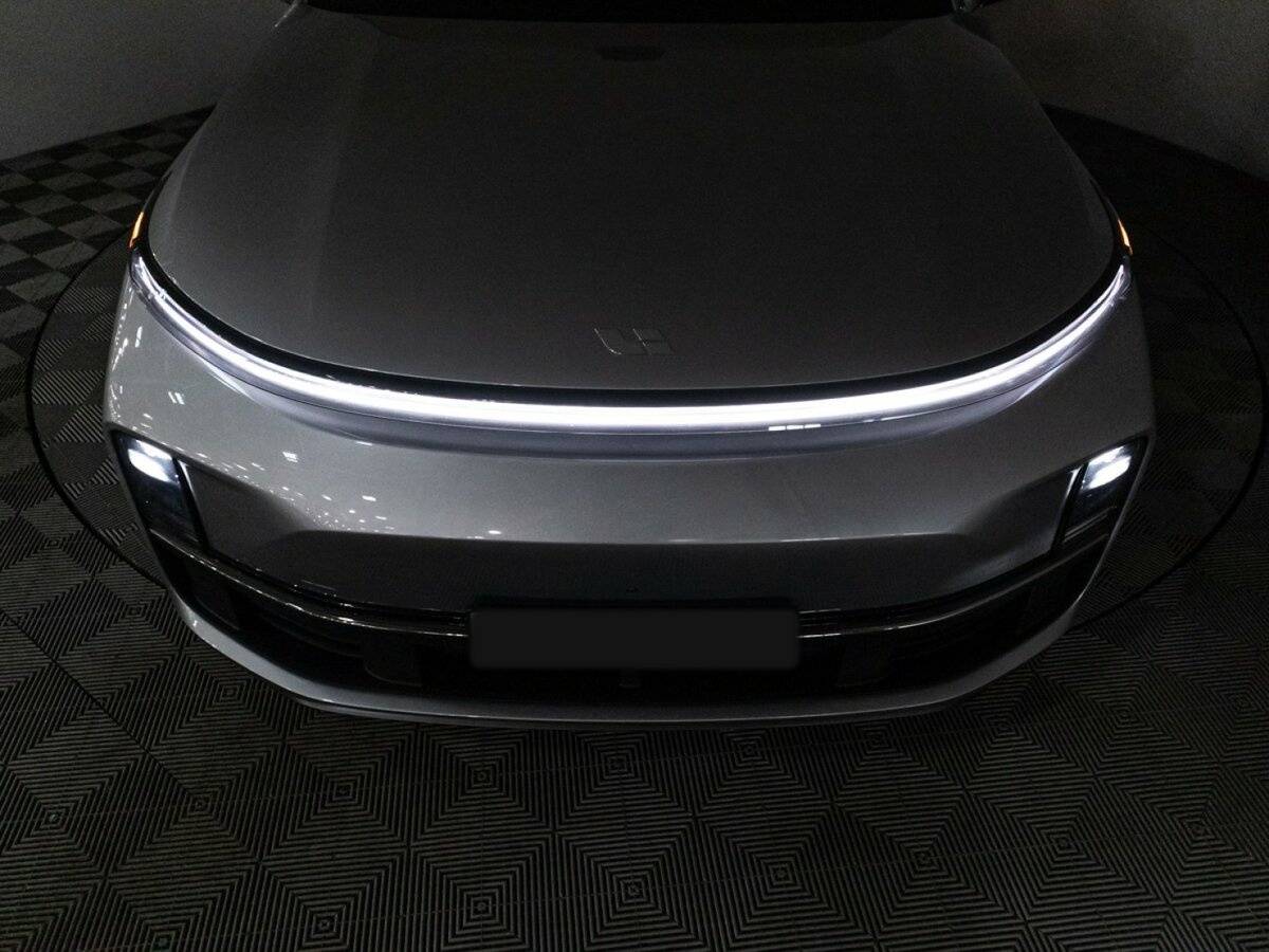 LiXiang L9 с пробегом — 2023 год. Фото: #36