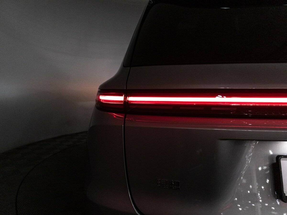 LiXiang L9 с пробегом — 2023 год. Фото: #39