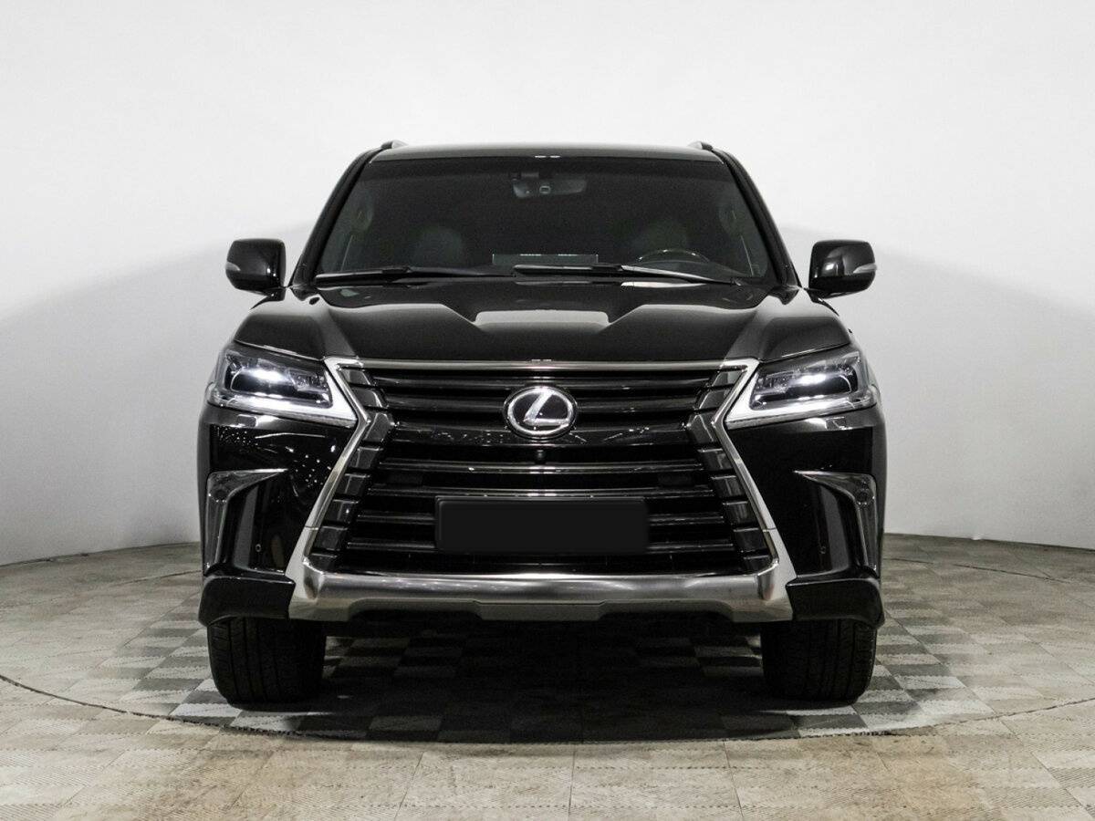 Lexus LX с пробегом — 2016 год. Фото: #1