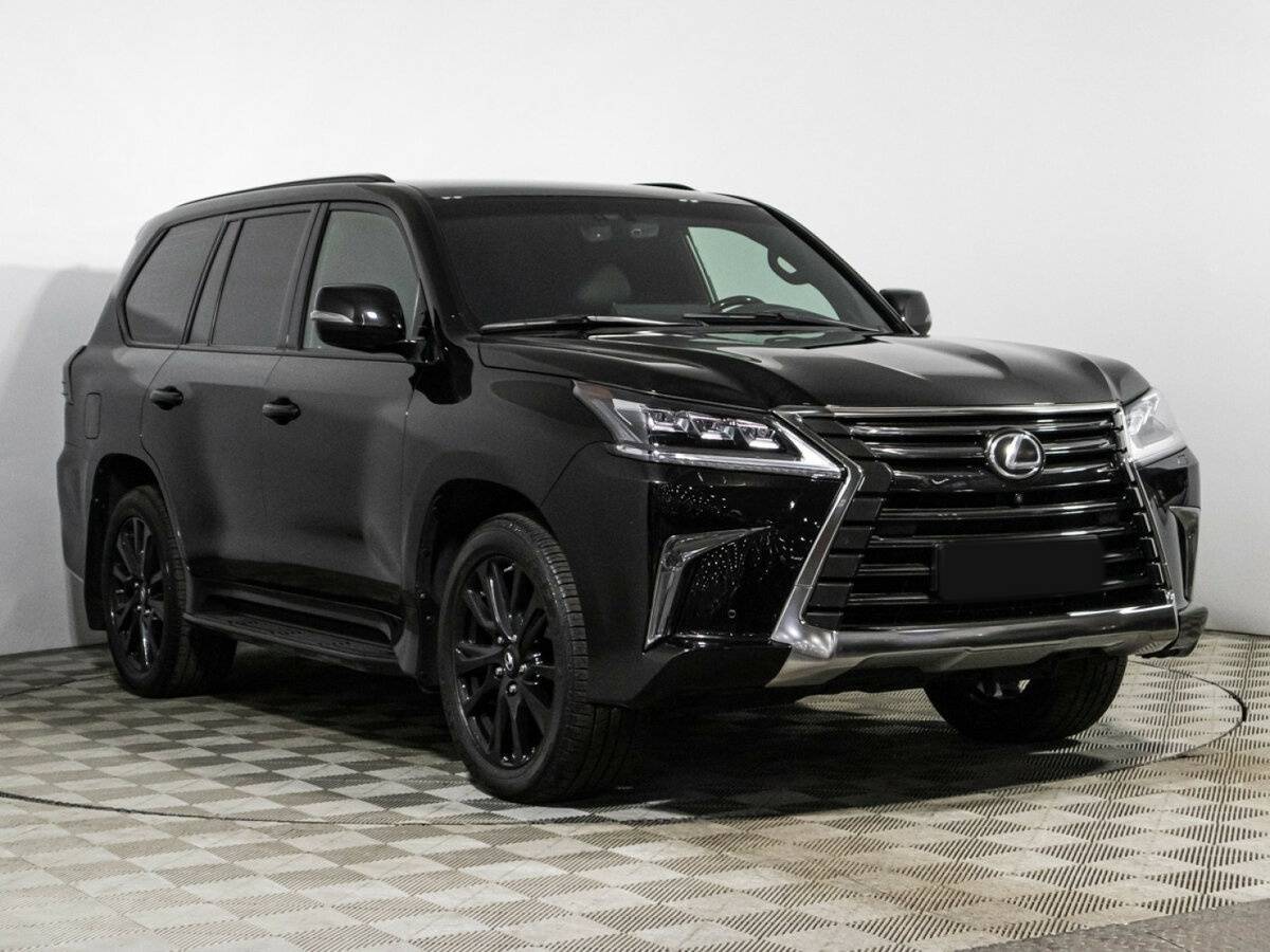 Lexus LX с пробегом — 2016 год. Фото: #2