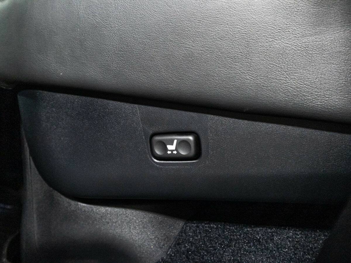 Lexus LX с пробегом — 2016 год. Фото: #29