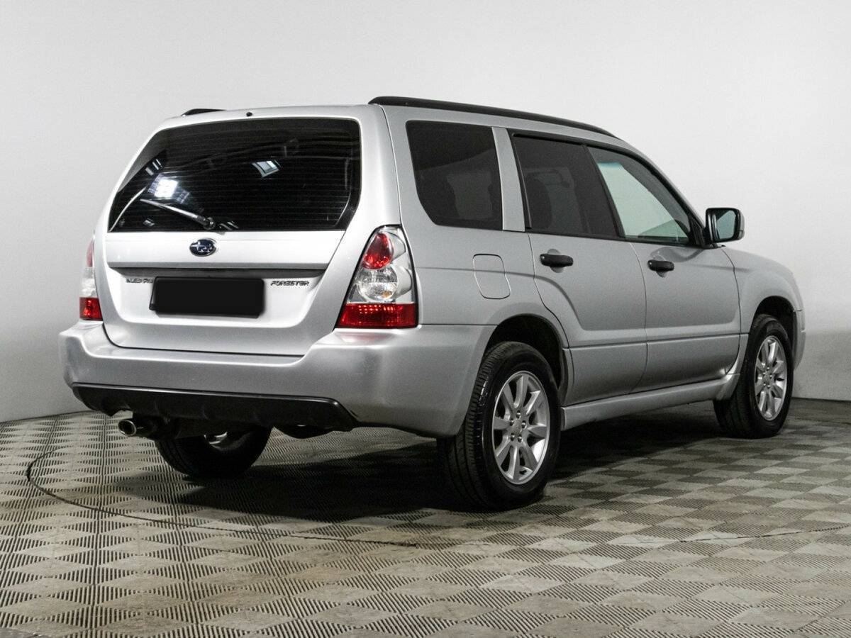 Subaru Forester с пробегом — 2006 год. Фото: #4